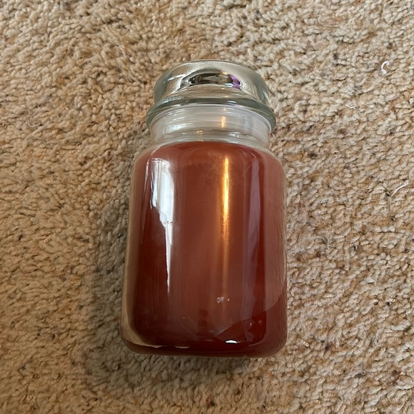 Yankee Candle Cinnamon Toast - Picture 5 of 5